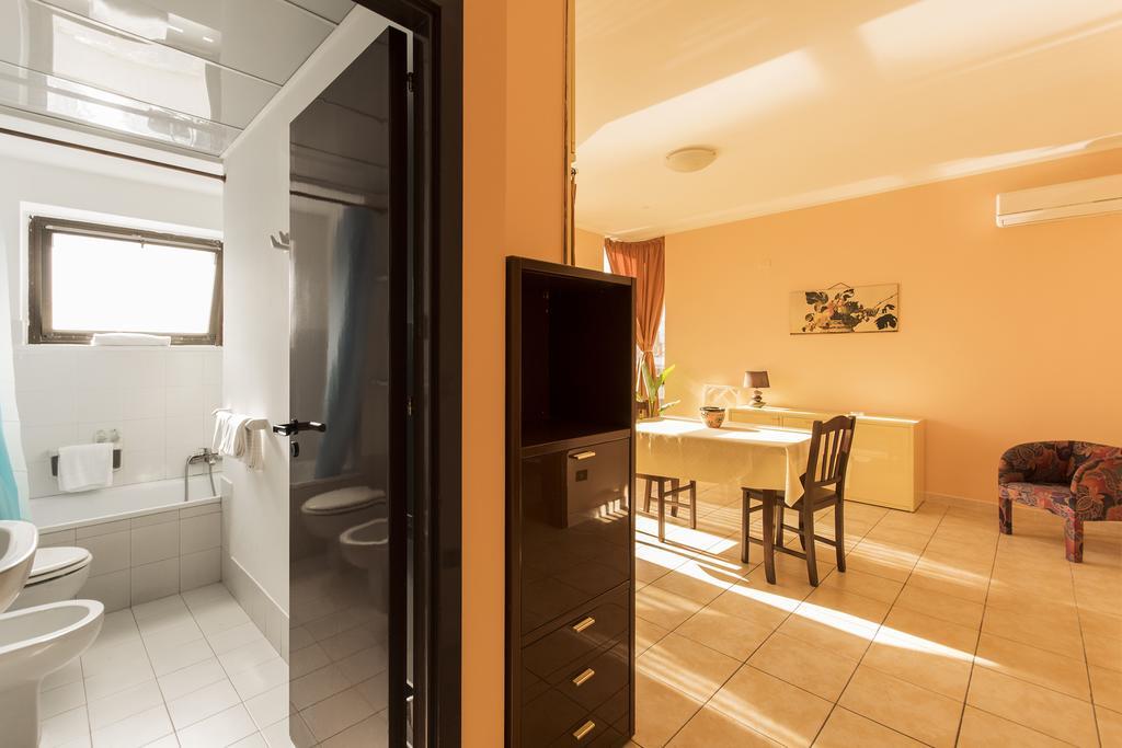 Case Vacanza Cleotto Palermo Room photo