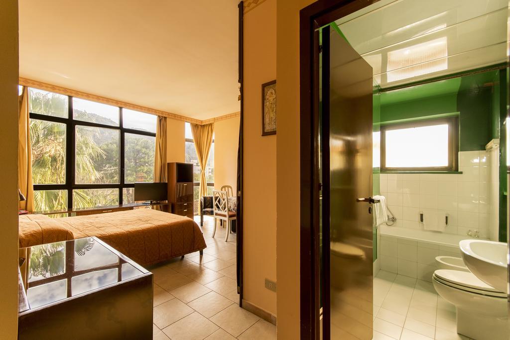 Case Vacanza Cleotto Palermo Room photo